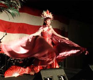 Hula02_burlesquedancer