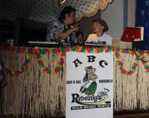 Hiromu and Junichi swing at Hula Rock II!!