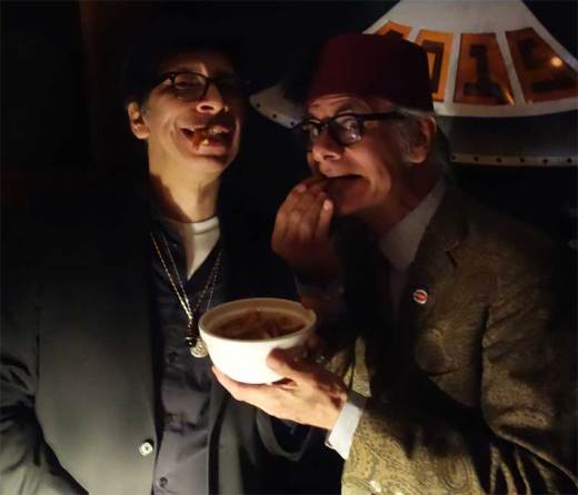 Kid Congo Powers and Phast Phreddie the Boogaloo Omnibus sample the fantastic French fries at the Commodore!
