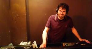 Nogood Nick sets the scene at Wham-O Watusi!