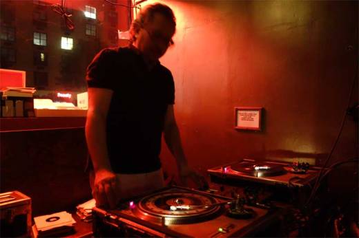 Mr. Fine Wine swings at Botanica every Wednesday night!